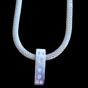 Brushed nickel braided necklace with pendant with sparkling beads EUC